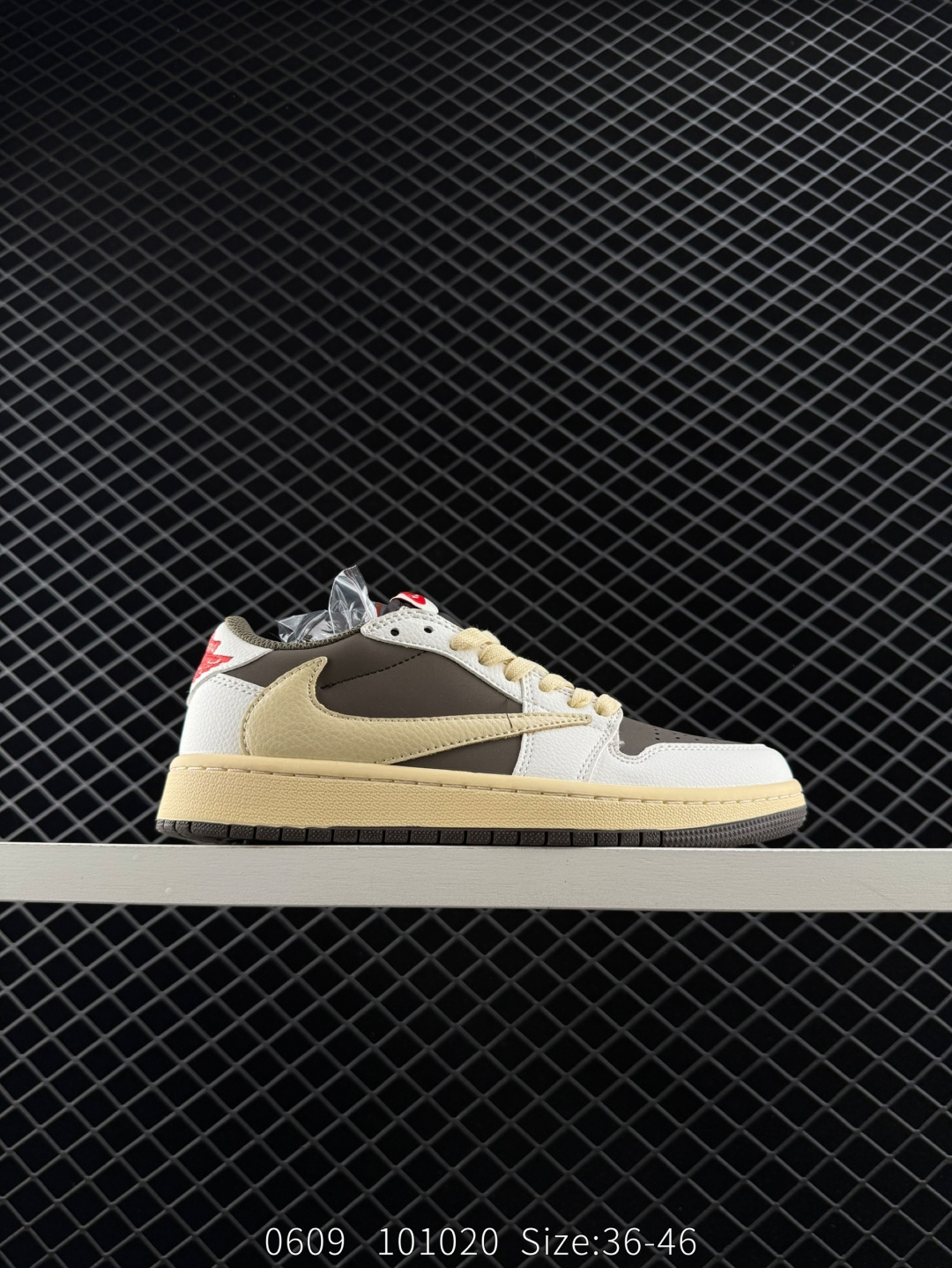 Travis Scott x Air Jordan 1 ” Reverse Mocha “